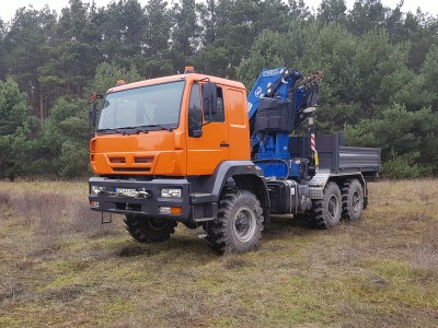 URAL z żurawiem FASSI F365