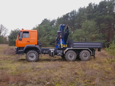 URAL z żurawiem FASSI F365