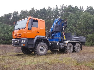 URAL z żurawiem FASSI F365